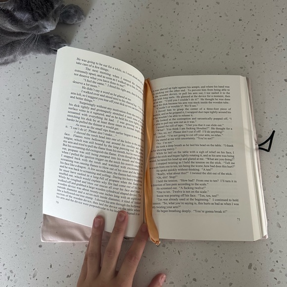 Dog Book Sleeve with Buttons Gift for Dog Lovers (NEW) - Picture 4 of 5